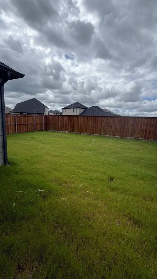 876 Sunflower Rd - Photo 2 of 23