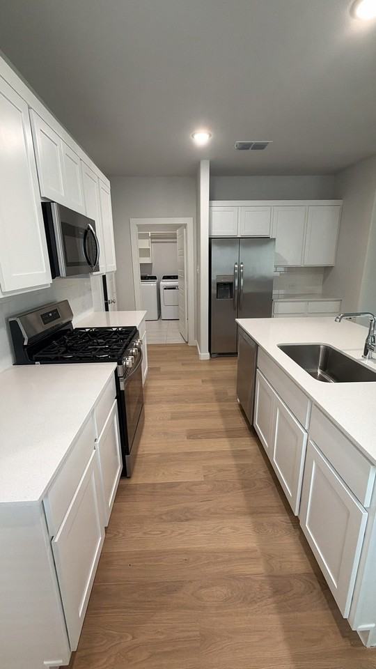 964 Dahlia Dr - Photo 3 of 20