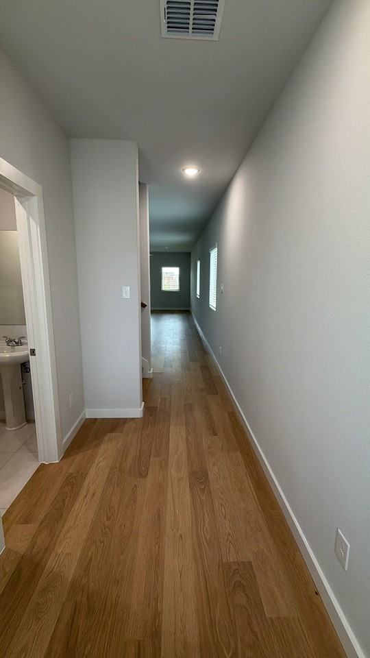 964 Dahlia Dr - Photo 5 of 20