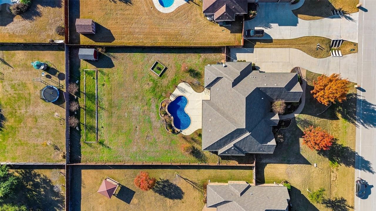 1317 Bluff Springs Dr - Photo 4 of 31