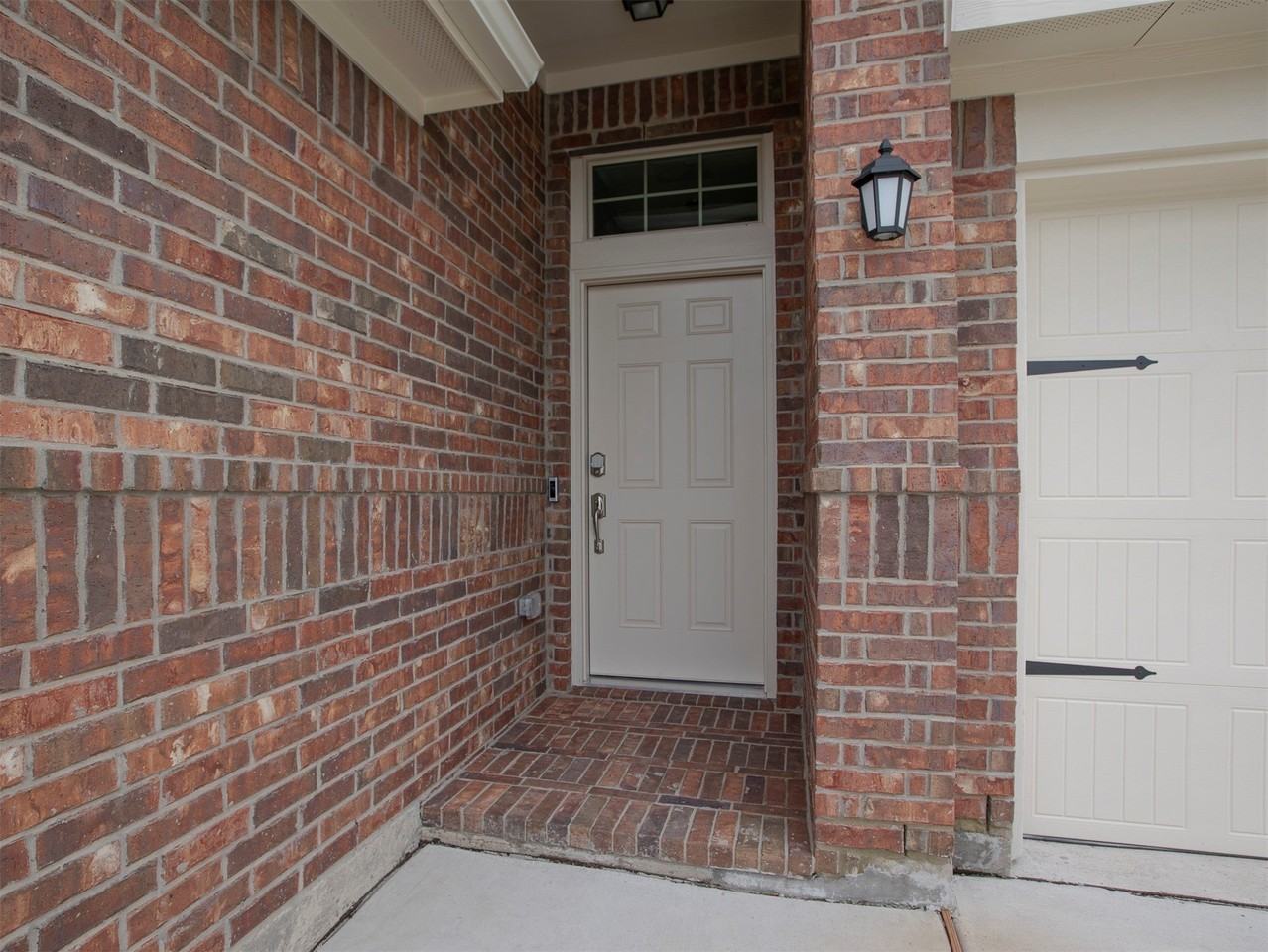 454 Stuart Ln - Photo 2 of 26