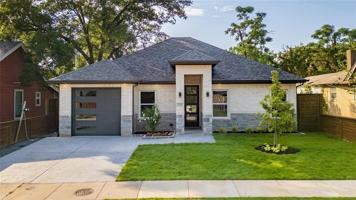featured image of 2230 Garden Dr