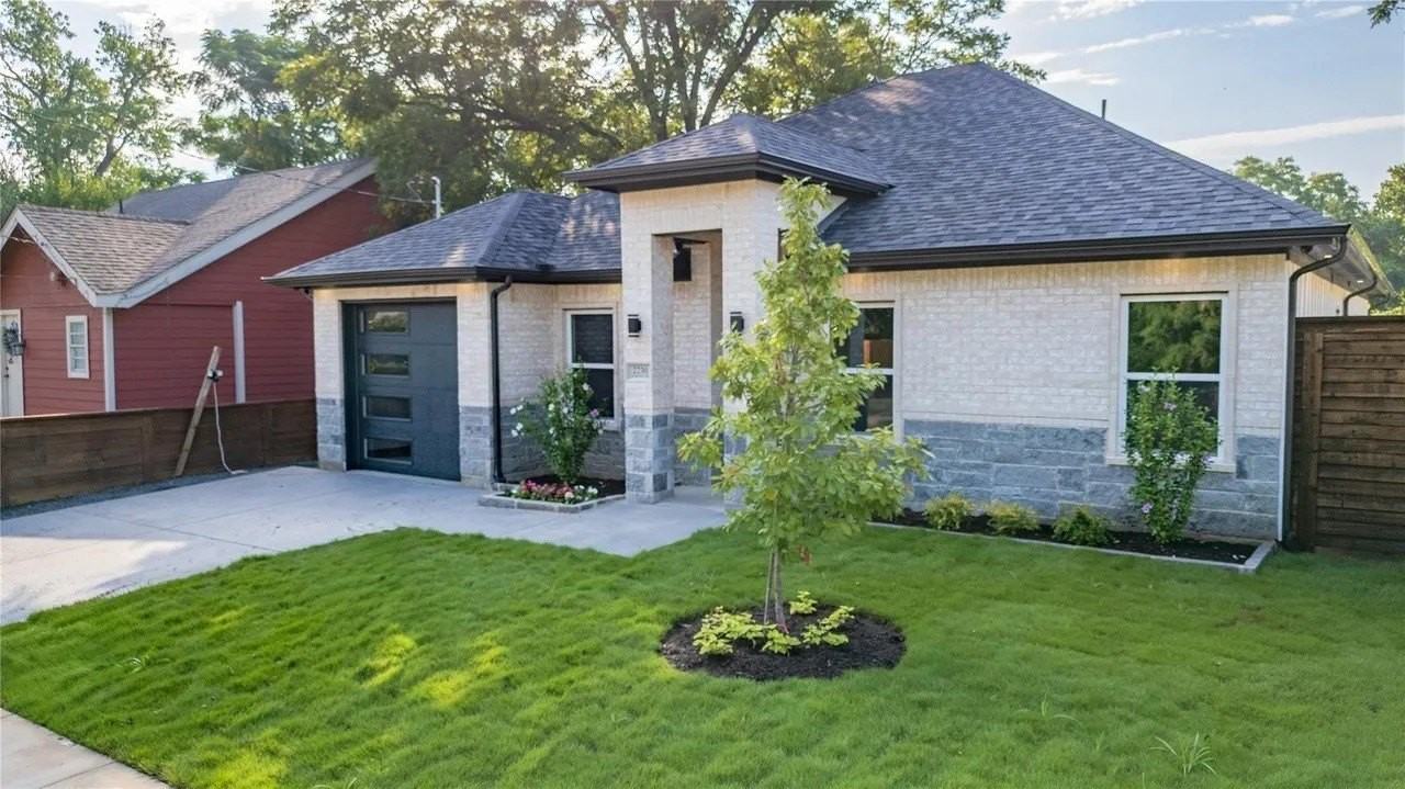 2230 Garden Dr - Photo 6 of 27