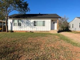 734 S Crockett Dr - Photo 1 of 1