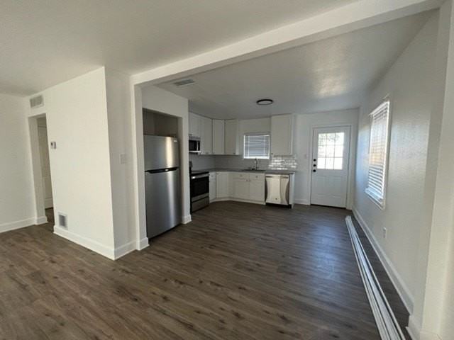 734 S Crockett Dr - Photo 6 of 15