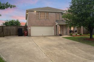 921 Zoe St - Photo 1 of 1