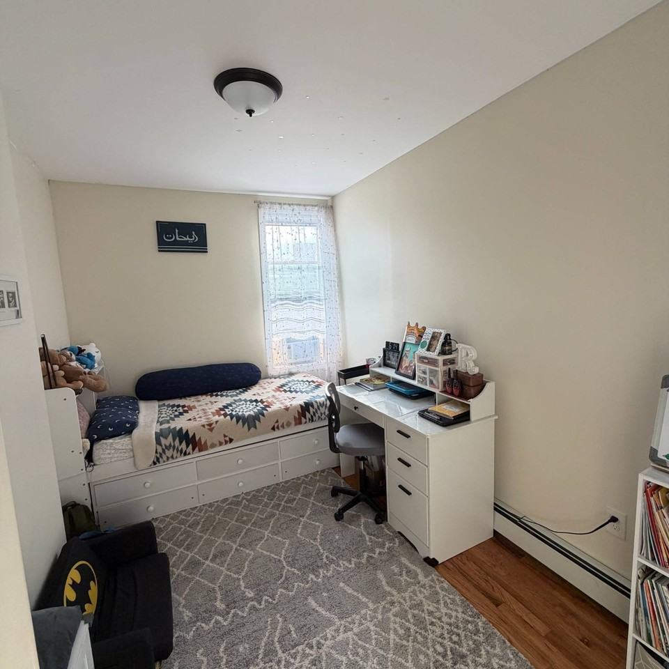 1141 Beach Ave #2ndFL - Photo 4 of 7