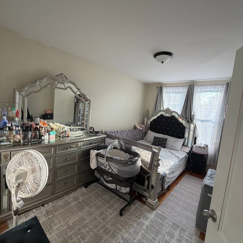 1141 Beach Ave #2ndFL - Photo 7 of 7