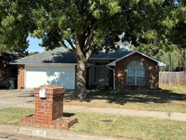 featured image of 701 Goshawk Dr