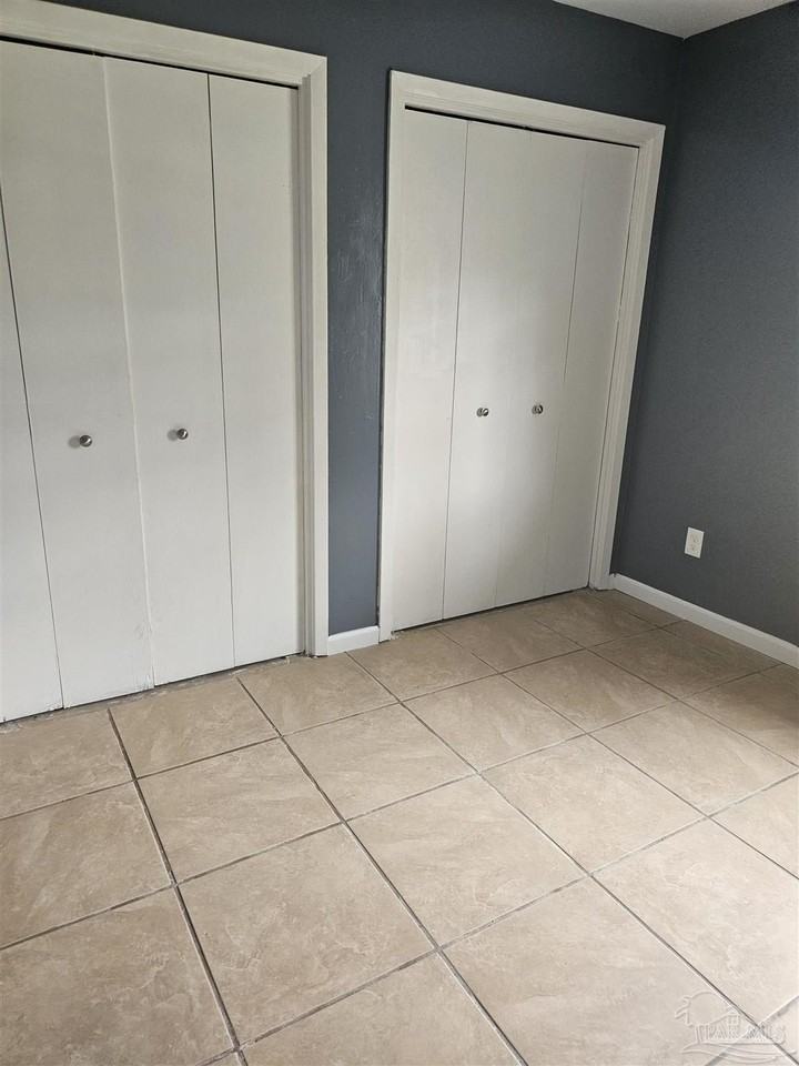 2605 Talbert St #A - Photo 3 of 5