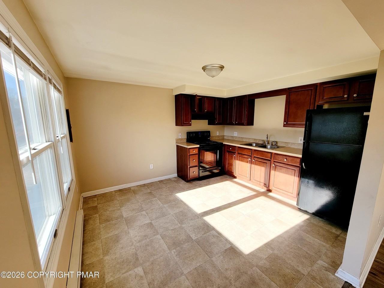 10 Adams St #D3 - Photo 3 of 5