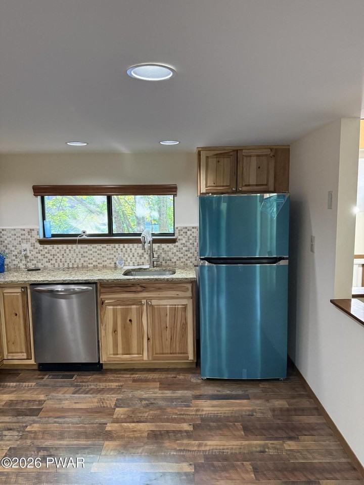 159 Stream Ct - Photo 5 of 18