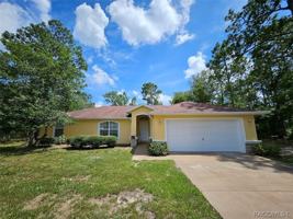 featured image of 844 W Wycliffe Ln