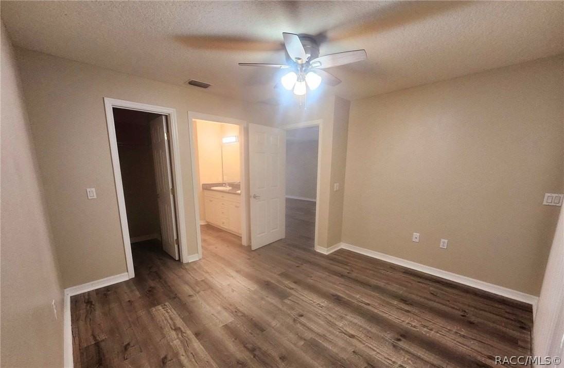 835 N Rembrandt Way - Photo 7 of 21