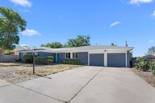 Appian Way Ne - Photo 1 of 1