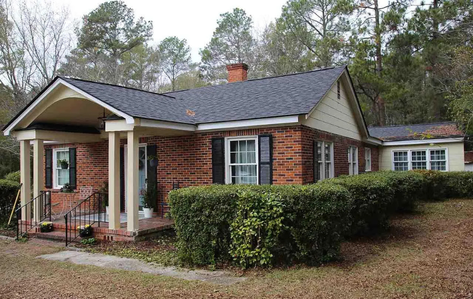 928 W Lydia Hwy #1 - Photo 2 of 50