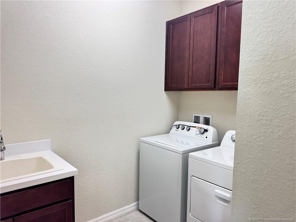 10214 Sw Captiva Dr - Photo 6 of 24