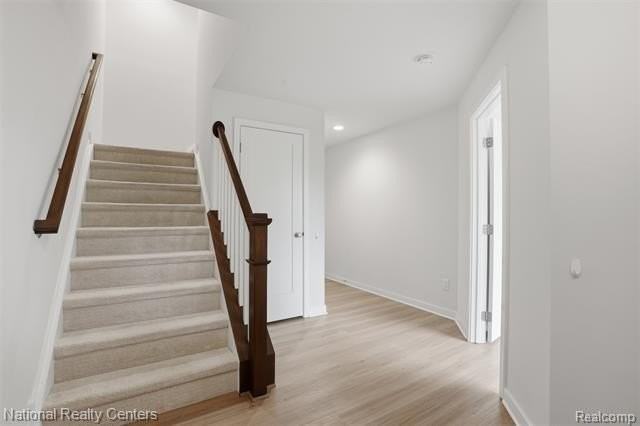 2893 Rayfield Ave - Photo 5 of 46