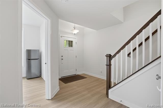 2893 Rayfield Ave - Photo 6 of 46