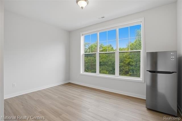 2893 Rayfield Ave - Photo 7 of 46