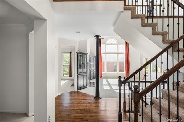 24084 Westmont Dr - Photo 5 of 50