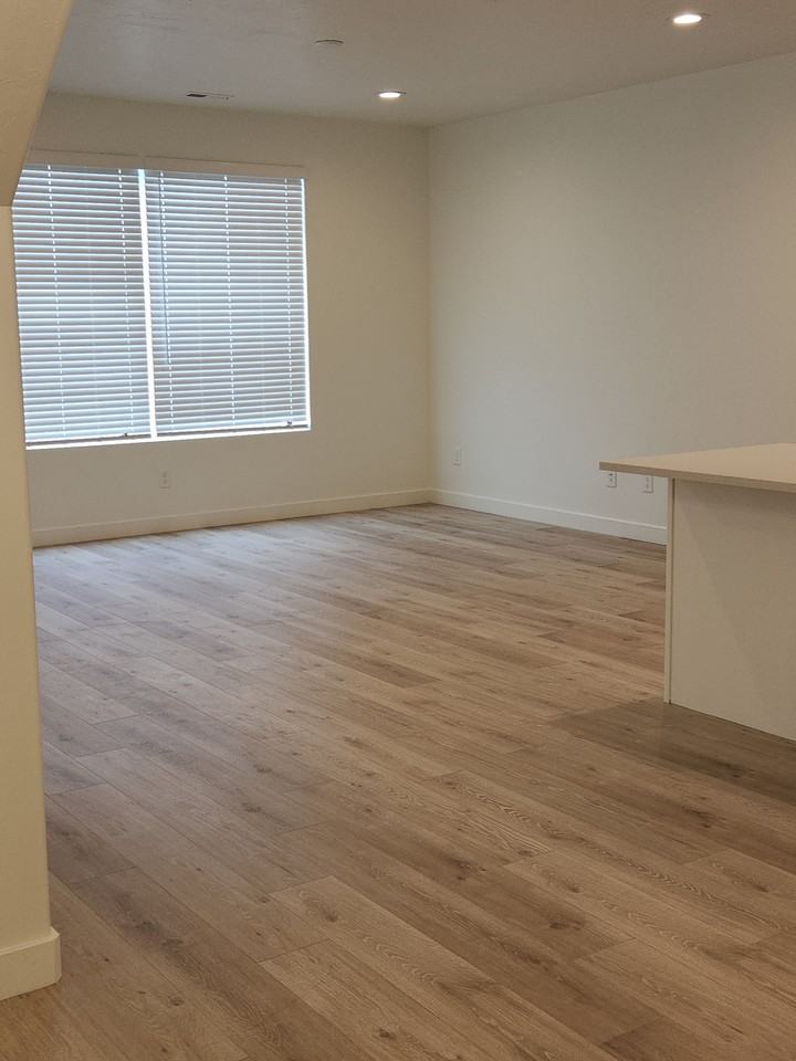 968 S 850 W #1 - Photo 6 of 50
