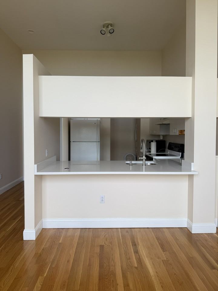 240 Heath St #302 - Photo 4 of 15