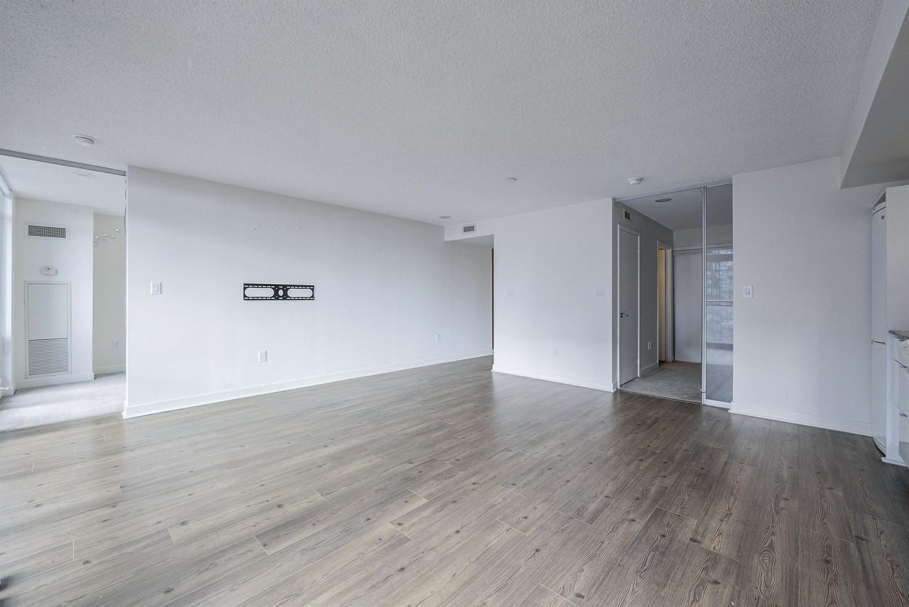 4 City Place #1721 - Photo 6 of 10