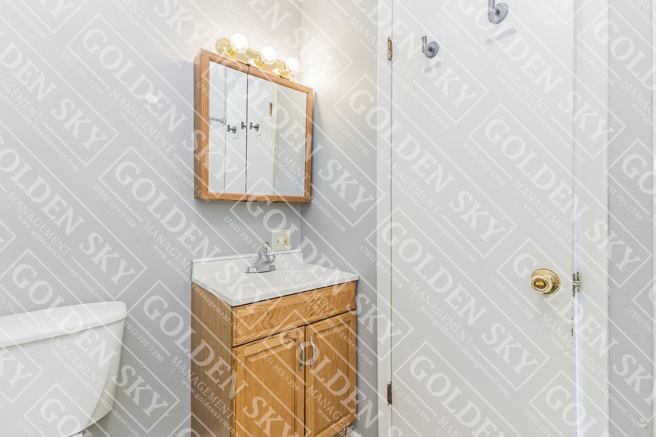 115 East Willard Street - 1Unit 1 #1 - Photo 2 of 8