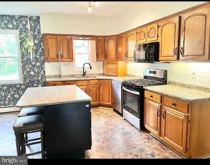 25526 Military Rd - Photo 7 of 29