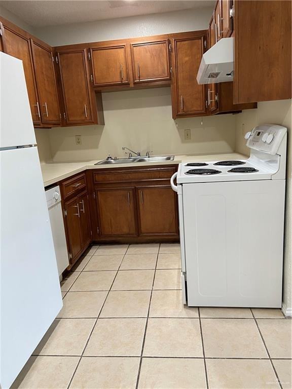 1500 Evergreen Ave - Photo 3 of 11