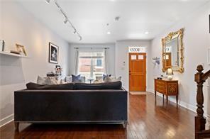 4059 Saint Johns Way #1 - Photo 5 of 33