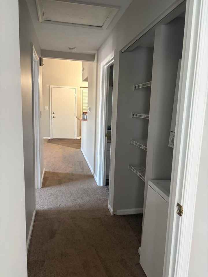 140 Haverford Ct - Photo 2 of 16