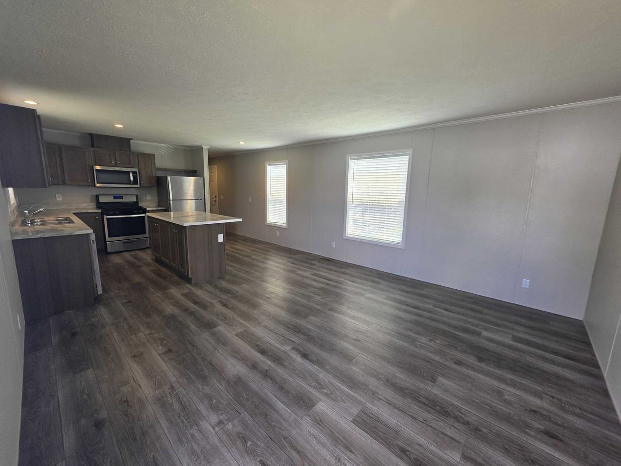 62 Meggan Dr #62 - Photo 4 of 29