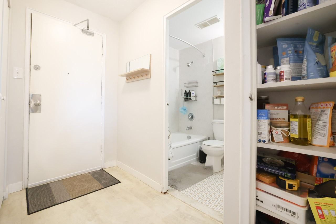 90 Willow Street #405 - Photo 7 of 9
