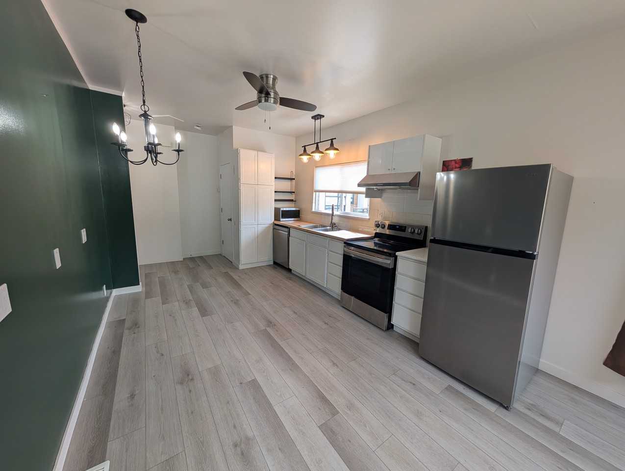 14842 Buena Vista Avenue - Photo 2 of 8