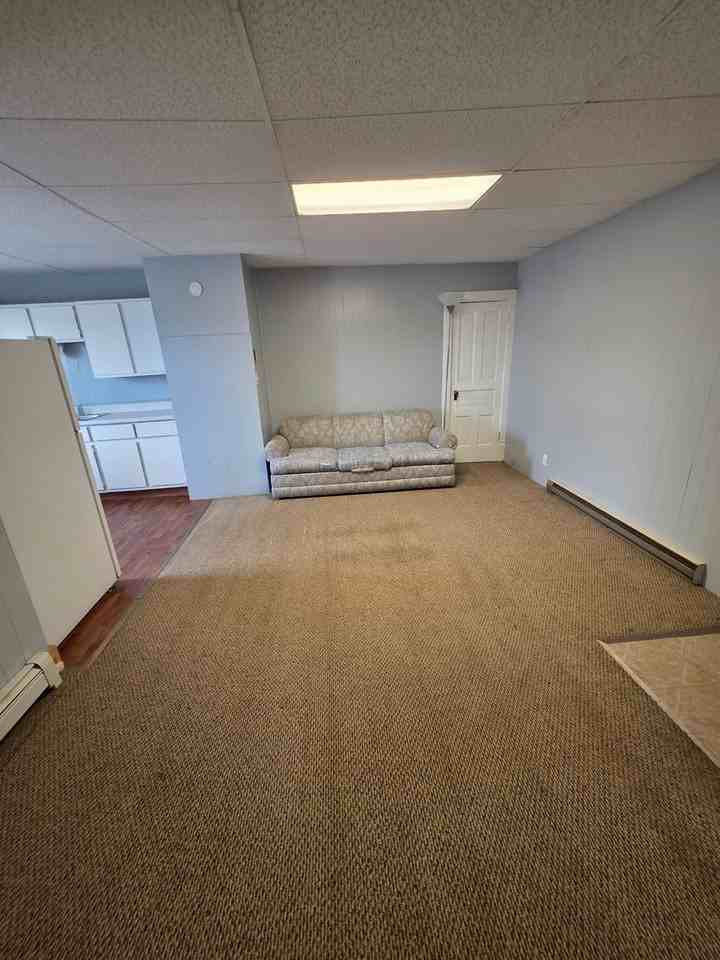 110 E Canda St - Photo 5 of 10