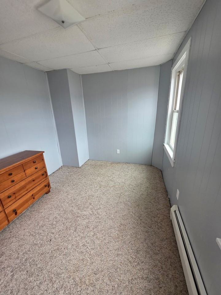 110 E Canda St - Photo 7 of 10