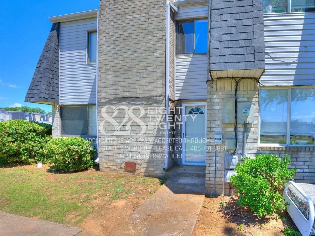 1612 Claudia Dr - Photo 2 of 34