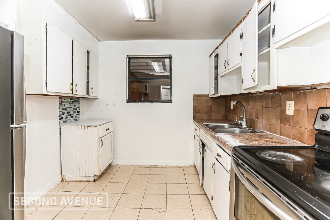 5120 Quan Dr - Photo 3 of 19