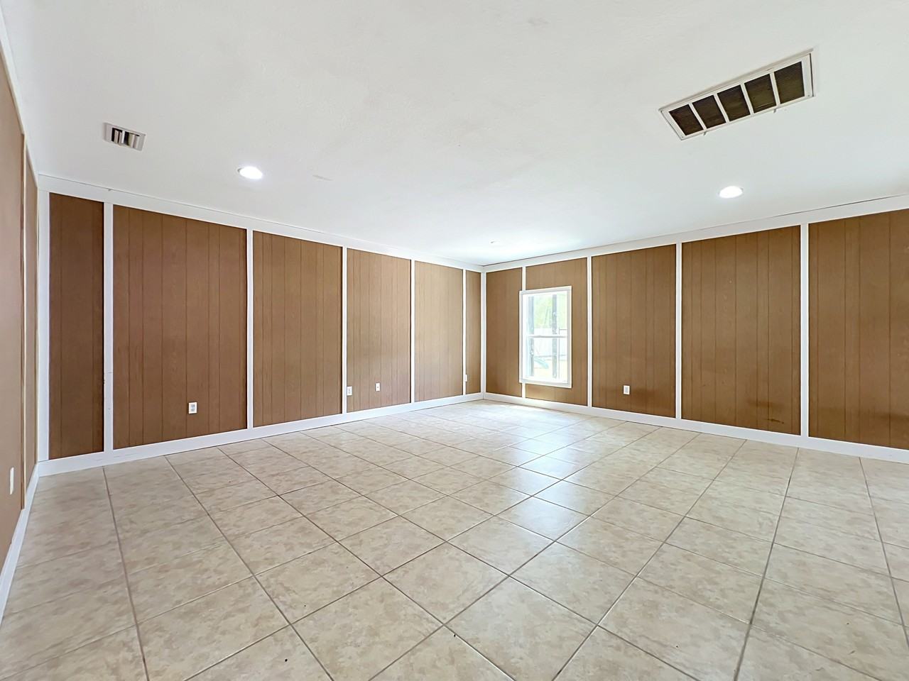 1288 Dillard Dr Se #1 - Photo 6 of 39