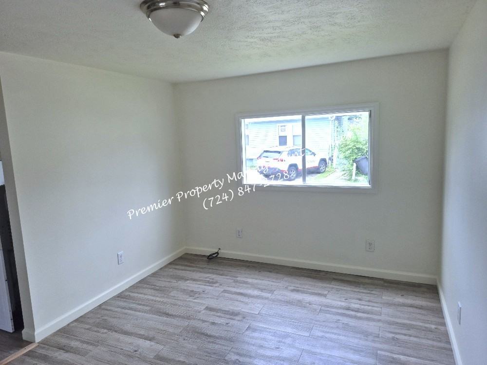 3401 45th St #B - Photo 2 of 14