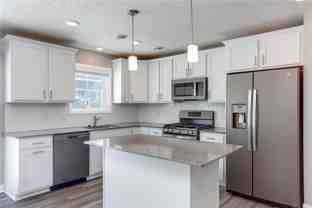 1142 Middlefield Rd - Photo 1 of 1