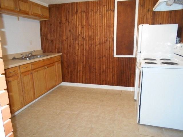 2262 Joy Rd - Photo 4 of 6