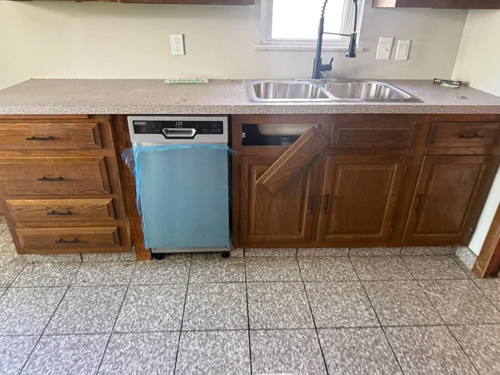 3816 Cullen Dr #1 - Photo 5 of 28