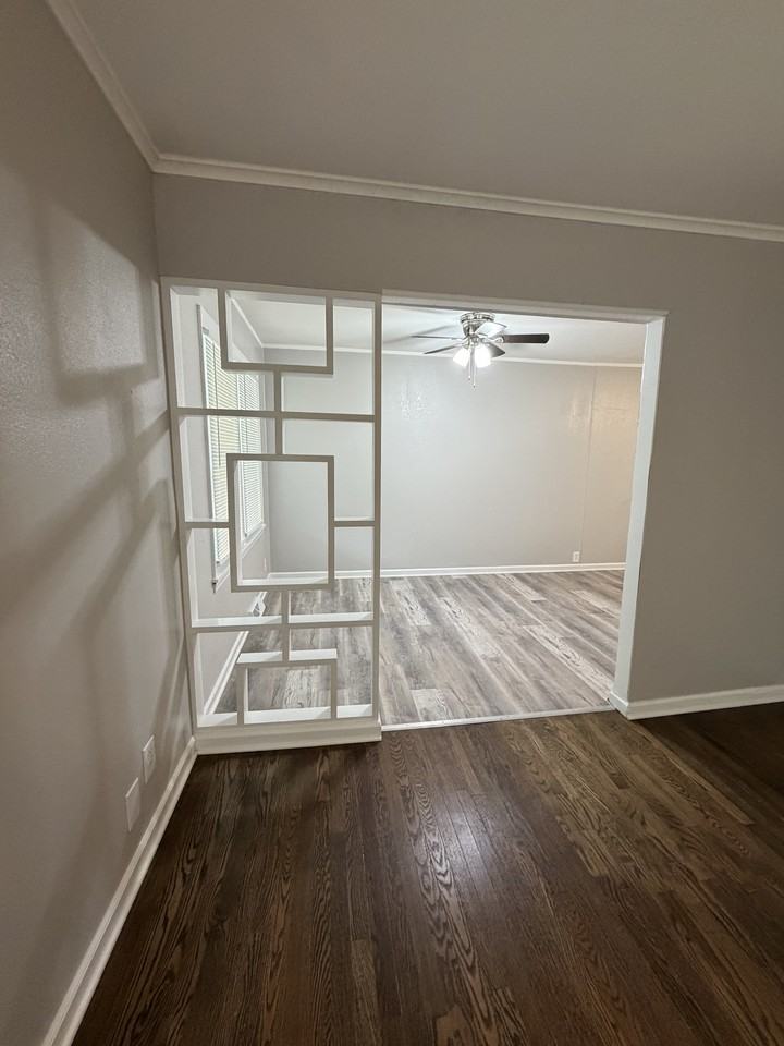 2725 N 47th Ter #1 - Photo 5 of 20