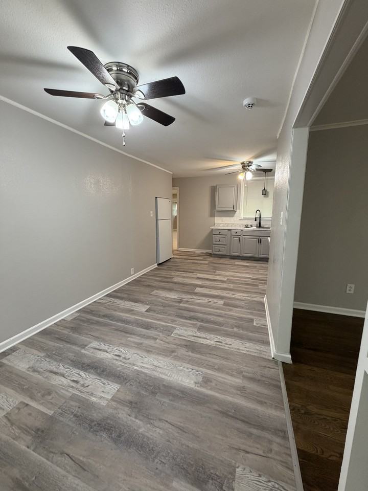 2725 N 47th Ter #1 - Photo 6 of 20