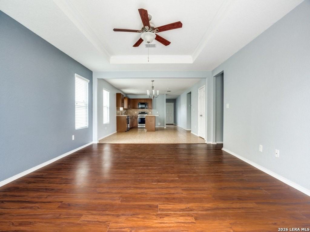8922 Oakwood Park - Photo 7 of 12