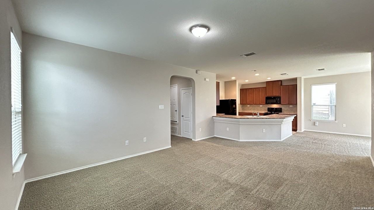 8423 Brazos Pt - Photo 4 of 29