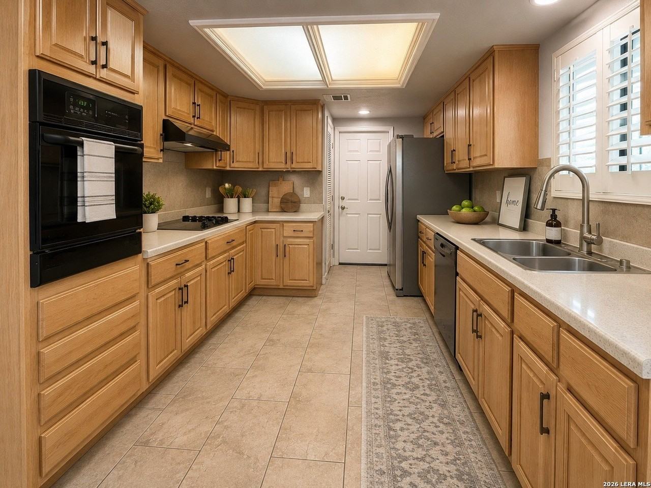 9839 Royal Hunt - Photo 5 of 18